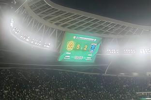 意甲-罗马1-0萨索洛落后第四3分&近5轮4胜 佩7破门+染黄下轮停赛
